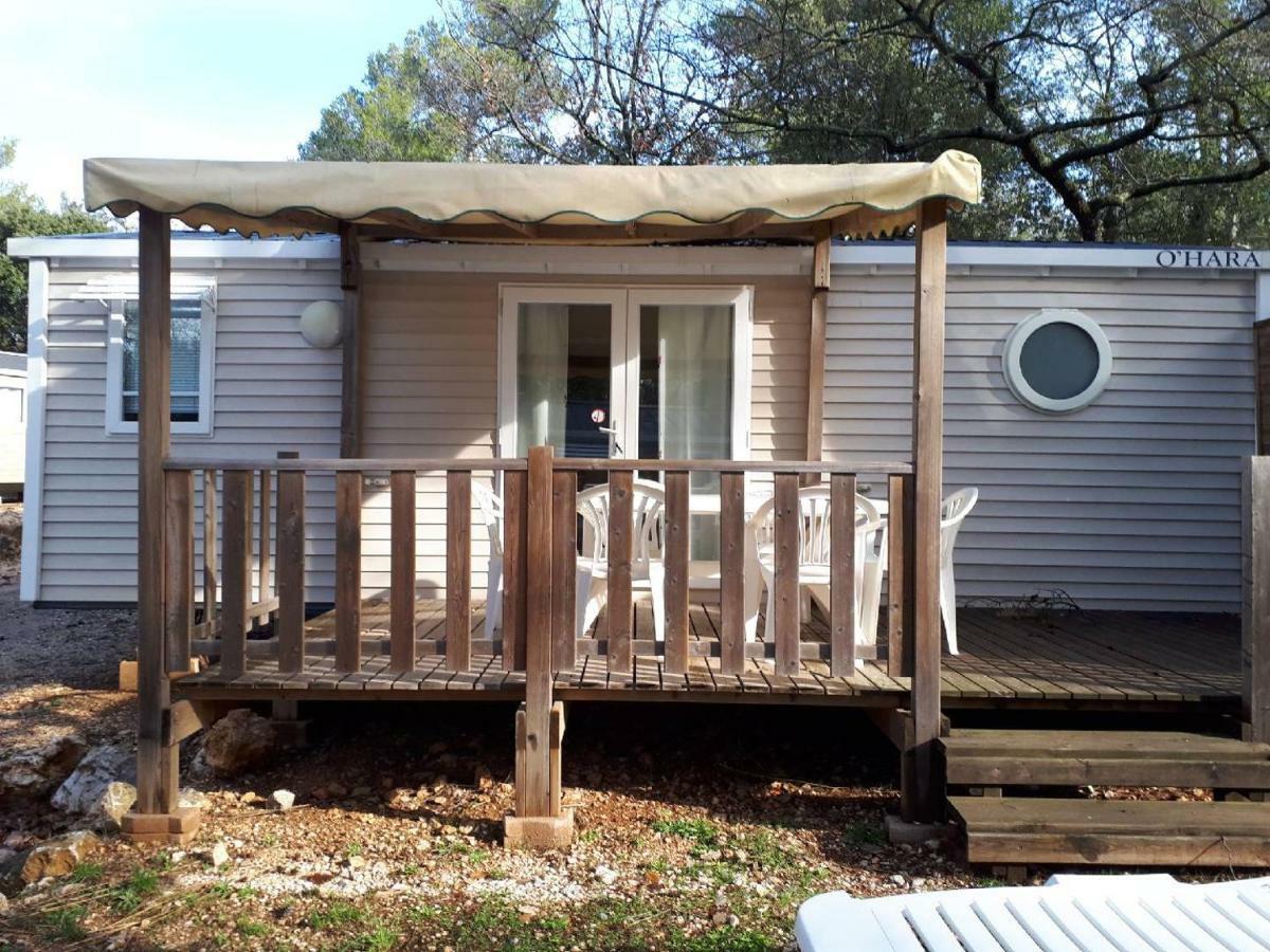 Mobil Home Sainte Baume Nans les Pins Bagian luar foto